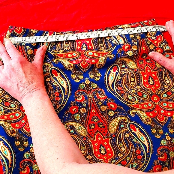 NWOT Merona Brand midi skirt. Size 6 - Picture 8 of 10